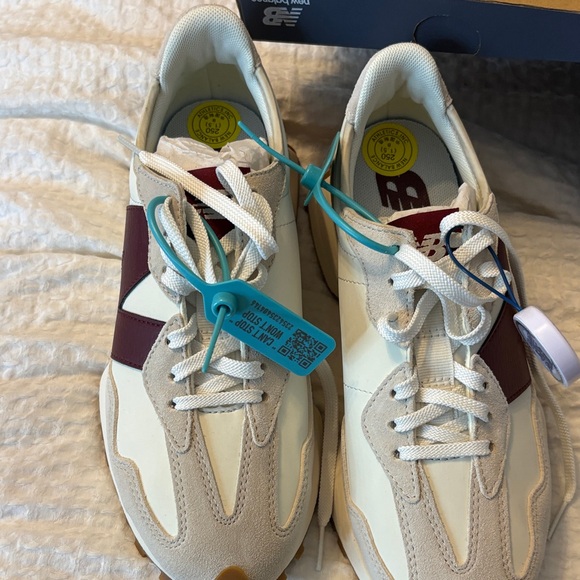 New Balance White and Burgundy Sneakers - Picture 7 of 10